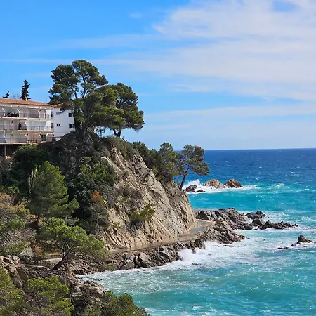 Apartment Unparalleled Sea View Tossa de Mar