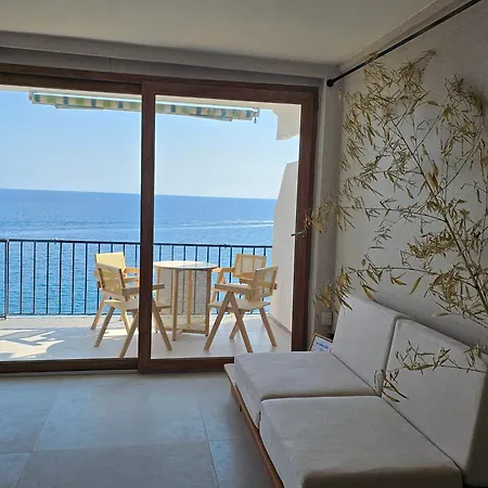 Unparalleled Sea View Appartement *
